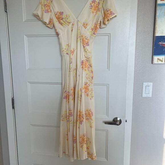 Free People Dresses & Skirts - Laura Printed Midi Dress